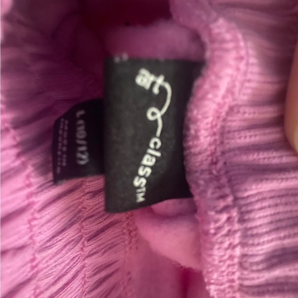 Art class shorts - Picture 2 of 2